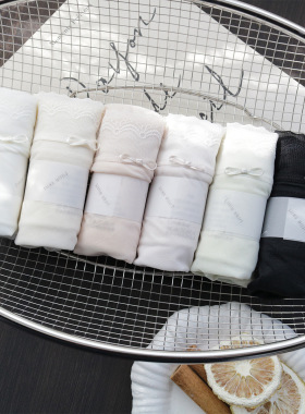 小兰裙L080中腰无痕内裤女蕾丝桑蚕丝轻薄无感柔软透气高弹不卡档