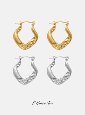 新款淡冷风几何马蹄造型耳环钛钢防过敏秋冬耳坠个性锤纹耳扣耳饰