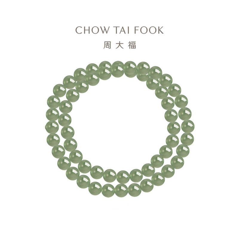 周大福和田玉两戴项链手串