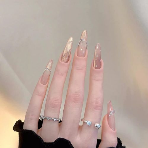 春夏新款菱格法式纯手工穿戴甲中长款高级香槟金猫眼显白美甲贴片