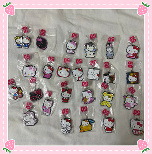 【小衣橱杂货铺】日本带回HelloKitty50周年扭蛋挂件挂饰