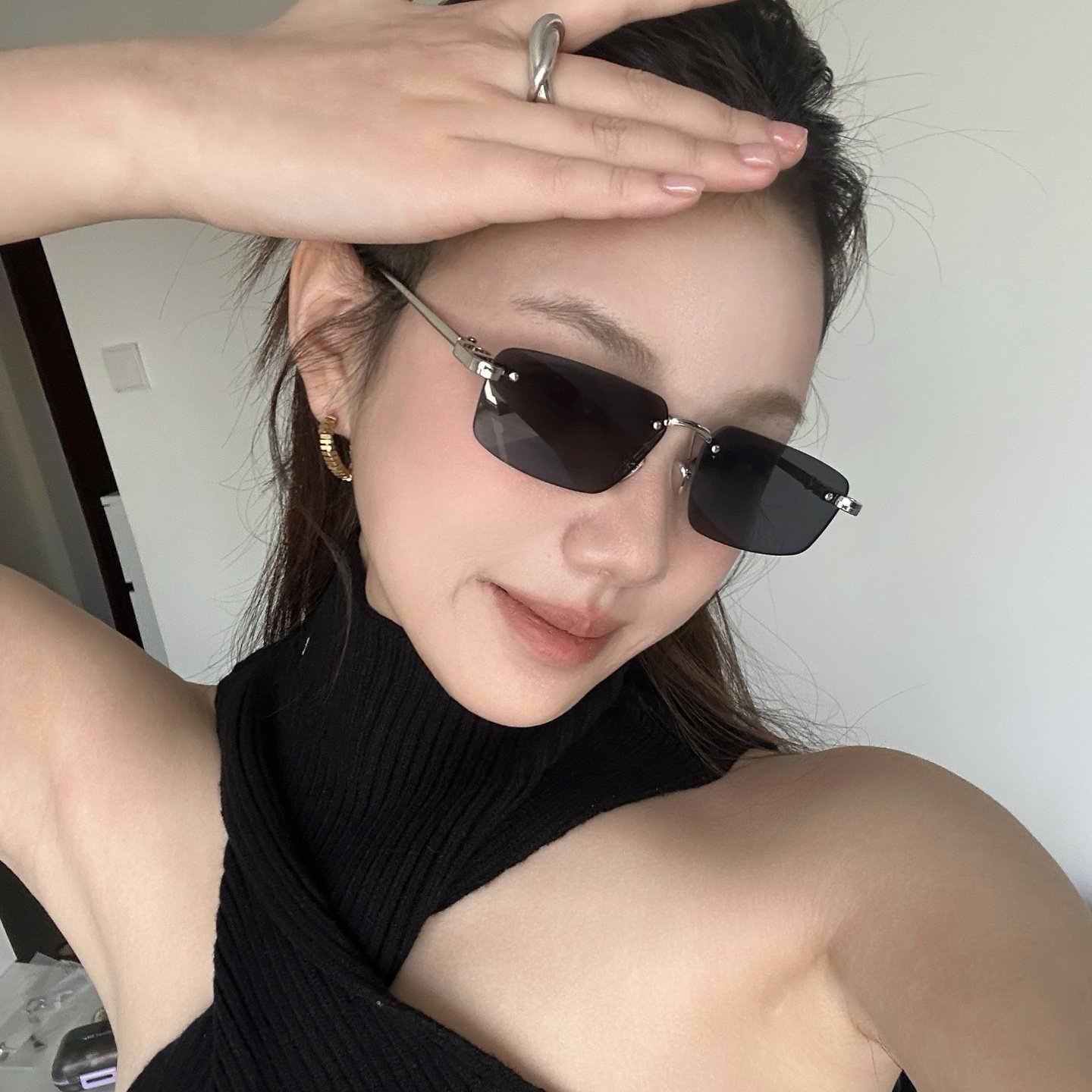 高级质感无框方形黑色百搭贵气辣妹风墨镜海边方圆脸显瘦太阳眼镜,ZIPPO/瑞士军刀/眼镜,太阳眼镜,淘宝优惠券,粉丝福利购,淘宝优惠卷