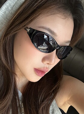 欧美辣妹黑色开车防晒太阳镜