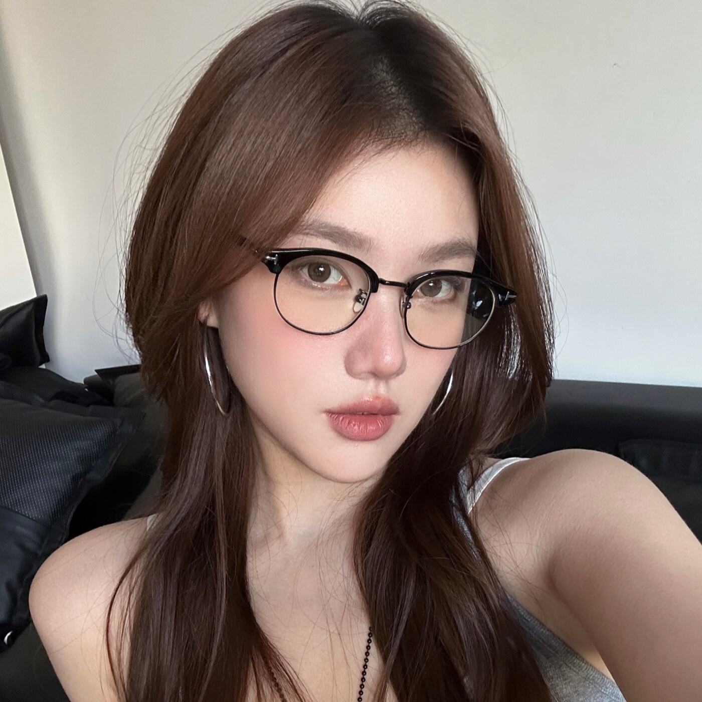 超轻tr黑半框眉毛架素颜眼镜女学生可配近视高度数防蓝光平光显瘦