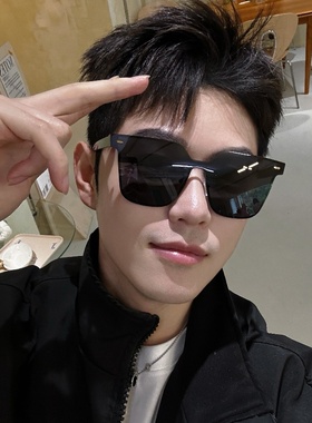 2025新韩版潮男士一体平面黑色偏光墨镜方圆脸显瘦开车驾驶太阳镜