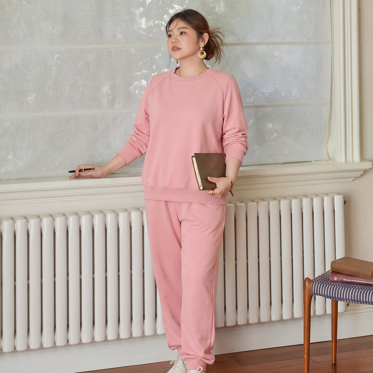 美丽客栈休闲宽松卫衣裤子套装女