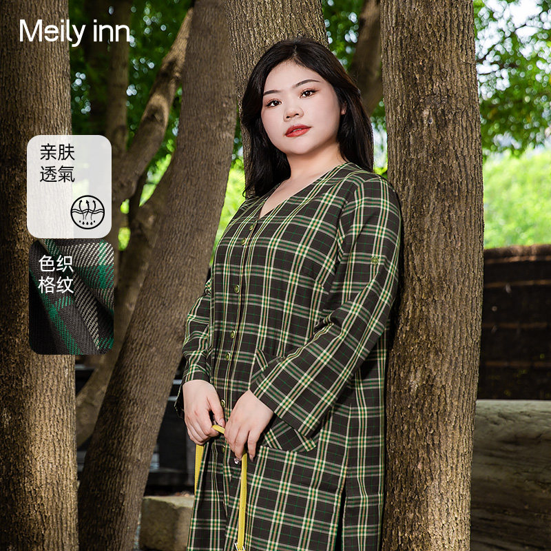 美丽客栈英格兰印象连衣裙秋季宽松显瘦大码女装文艺范色织开衫裙