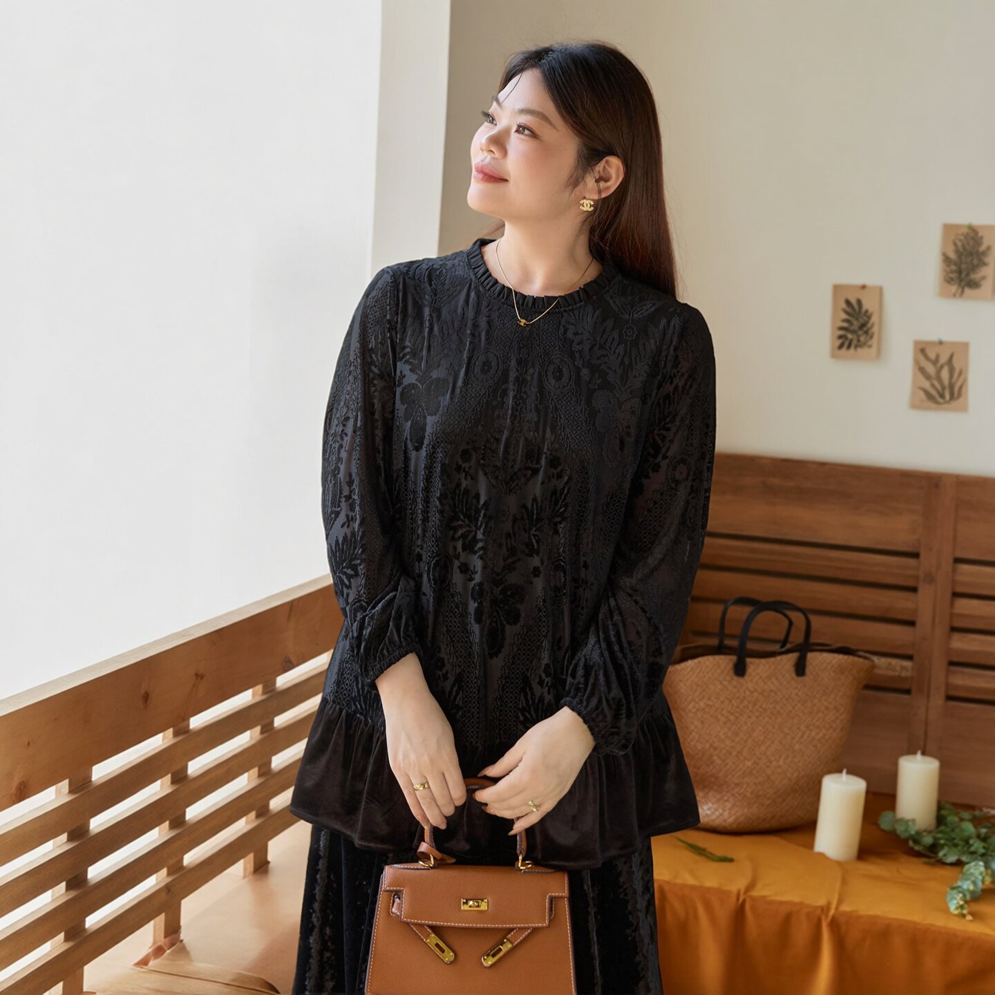 【夜宴】美丽客栈大码女装针织植绒木耳边打底衫冬新款胖mm上衣女