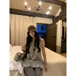 法式 复古宽松碎花打底背心外穿女 新款 荒荒家花边娃娃上衣2026夏季