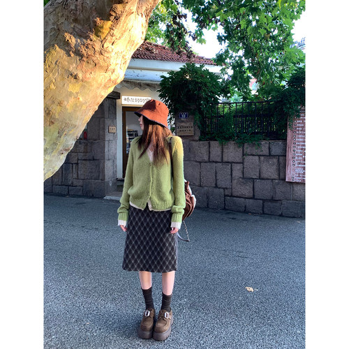 荒荒家菱格纹半身中长裙