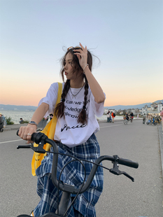 韩版 荒荒家 新款 T恤2025夏季 宽松显瘦套头T恤女 两色英文印花短袖