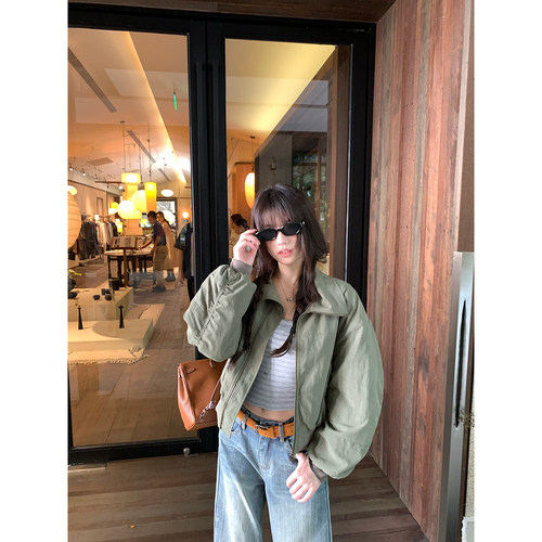 荒荒家立领装饰条夹棉外套