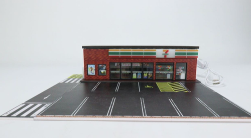 【现货】G-FANS 1:64 7-11 7仔便利店 带灯建筑 不含汽车场景模型