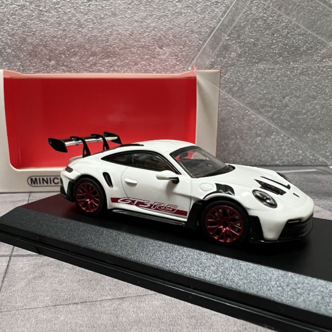 全新 MINICHAMPS 1:64保时捷 911 992 GT3 RS精美合金车模型-封面