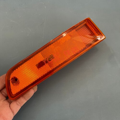 丰田凌志佳美SXV10前保险杠灯