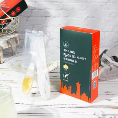 新疆伊犁尼勒克黑蜂勺蜂蜜
