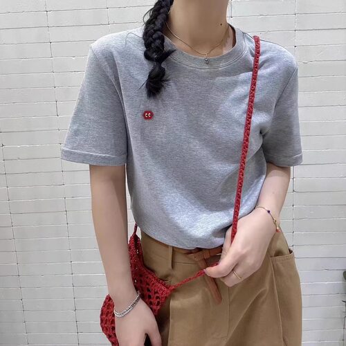 JTENGC吉藤2025夏季新款时尚刺绣小标圆领短袖宽松T恤女上衣潮938