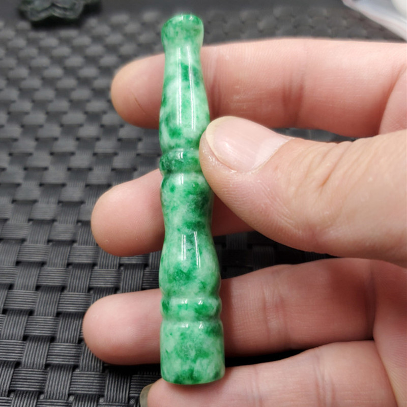 新款天然玉石翠玉干青烟嘴阳绿玉石颜色饰品玉玉烟嘴图片