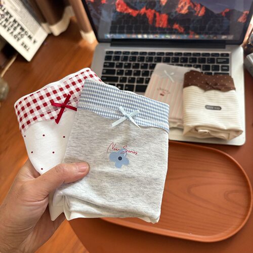 无痕莫代尔中腰10A抗菌三角裤女