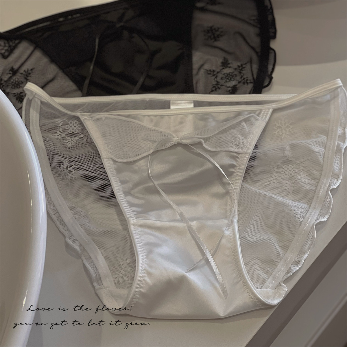 法式优雅缎面~高叉性感蝴蝶结甜美纯欲蕾丝网纱低腰三角内裤少女,女士内衣/男士内衣/家居服,女三角裤,淘宝优惠券,粉丝福利购,淘宝优惠卷