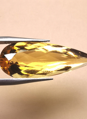 【精品裸石】17.49克拉 天然黄金绿柱石 吊坠*国检证书