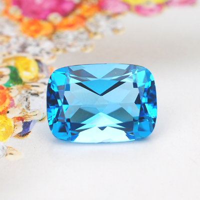 【精品裸石】8.86克拉 长方形 瑞士蓝 天然托帕石 戒面吊坠
