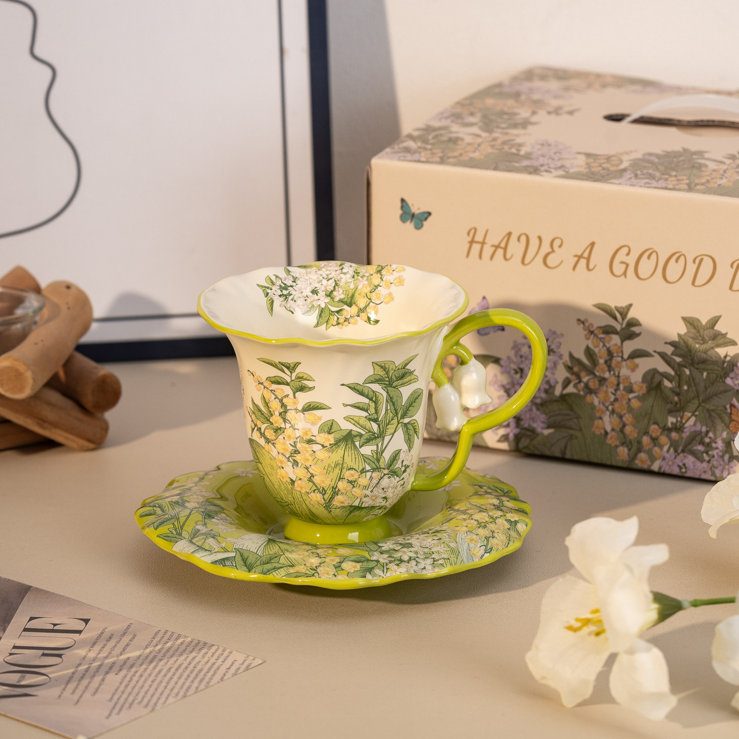 春暖风铃陶瓷咖啡杯碟套装花茶杯下午茶咖啡杯高颜值餐具送礼盒装