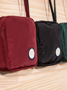 Find you 韩版女学生百搭斜挎包四季出行复古便携单肩休闲小挎包