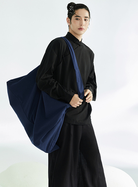 本相原创中国风僧侣斜跨蓝色布包改良古代包袱日式复古汉服和尚包