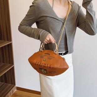 个性橄榄球包包女士2025新款欧美时尚小众单肩包女士斜挎小圆包