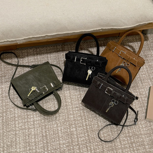 复古小众质感手提包女士包包2025新款 简约小方包百搭单肩斜挎包