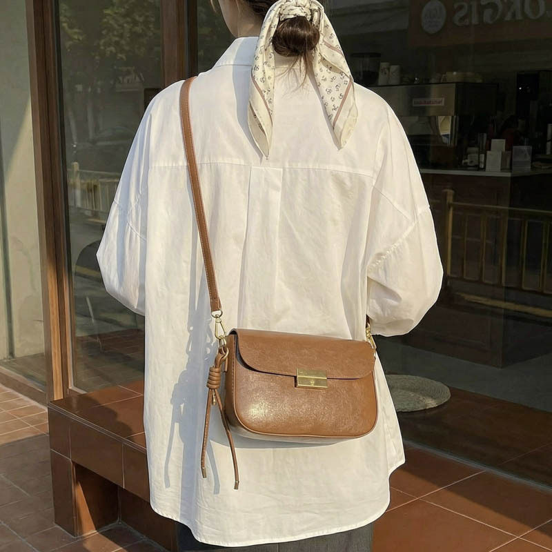 春季时尚女士小包包2026新款简约小方包百搭单肩斜挎包,箱包皮具/热销女包/男包,小方包,淘宝优惠券,粉丝福利购,淘宝优惠卷