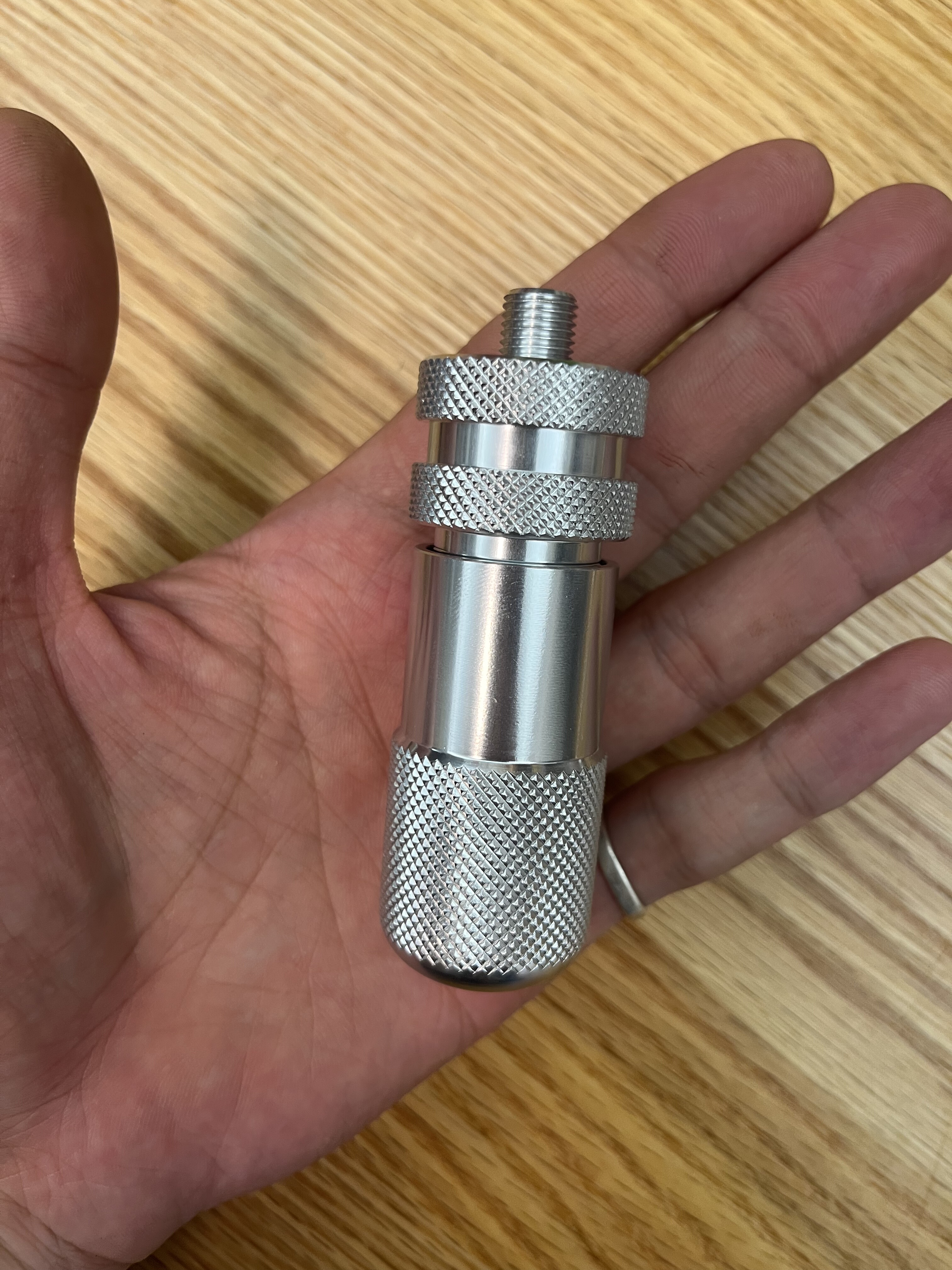 气动咖啡机食品级8g苏打水气瓶转接头无牙转3/8-24螺纹露营方便