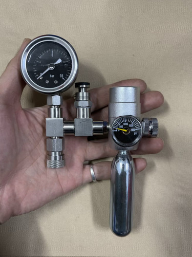 星粒3气动上接式恒压阀带压力表按压式泄压阀全不锈钢配件小扳手