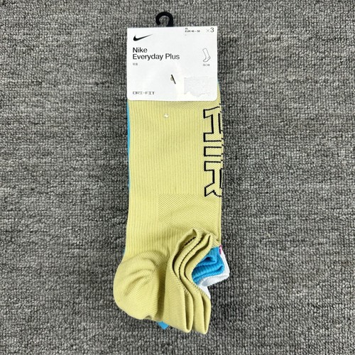 耐克Dri-FIT三双装男女跑步袜