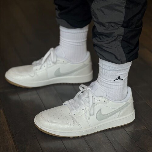 耐克AJ1白色低帮缓震高尔夫鞋