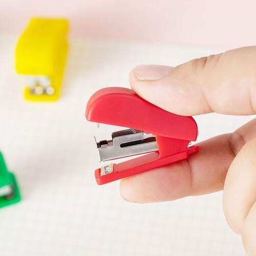 迷你便携订书机10号小号学习用品