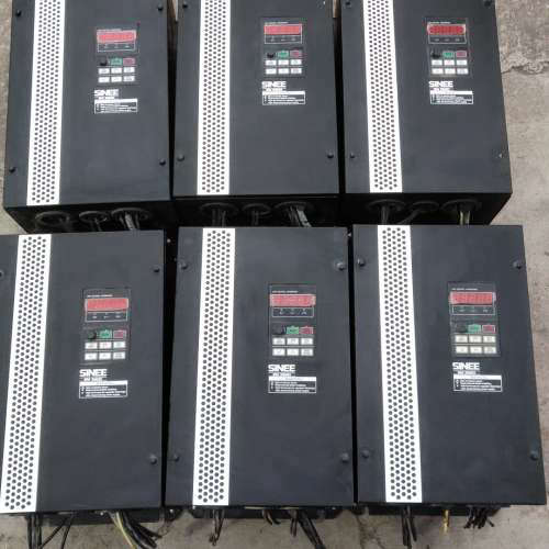 正弦EM330D变频器30KW议价也可维修