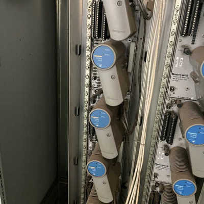 霍尼韦尔模块CC-PAIX02带底座CC-TAID01现议价也可维修