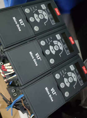 VLT丹佛斯变频器132F0022，议价也可维修