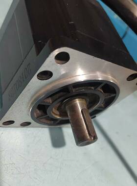 110三相混合式步进电机110BYG35议价 维修！！！