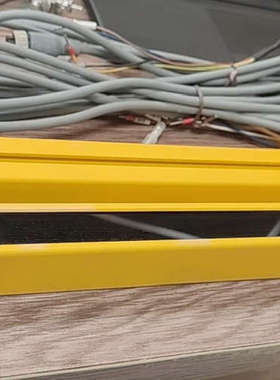 劳恩 Rauu 安全光栅 LE020CONBC03G，正议价也可维修