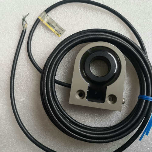 穿线检测接近传感器F2LP-W20M检测距离20mm议价也可维修