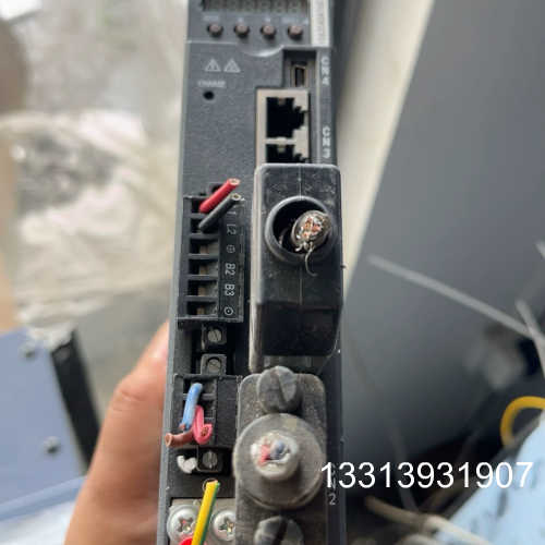 英威腾驱动器 DA180-S2R8SG0  400W 实图拍议价也可维修