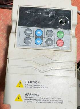 0.75kw,220v上海数恩变频器sn100g议价 维修！！！