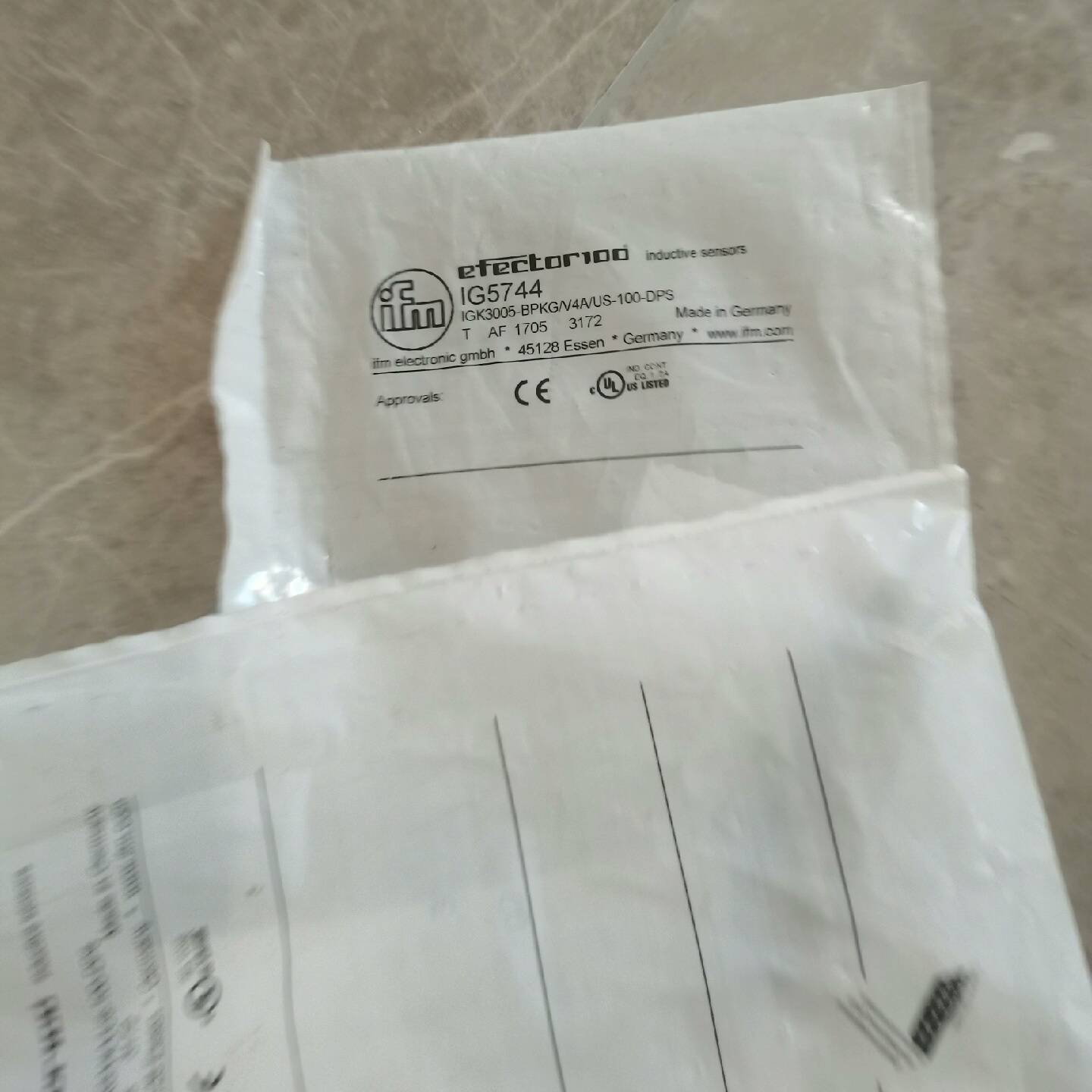 IGK3005-BPkG／V4A／US-100-DPS议价 维修！！！