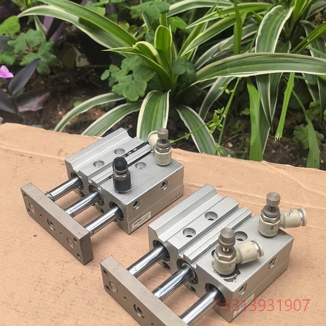 亚德客TCL20x30S三杆气缸，三议价 维修！！！