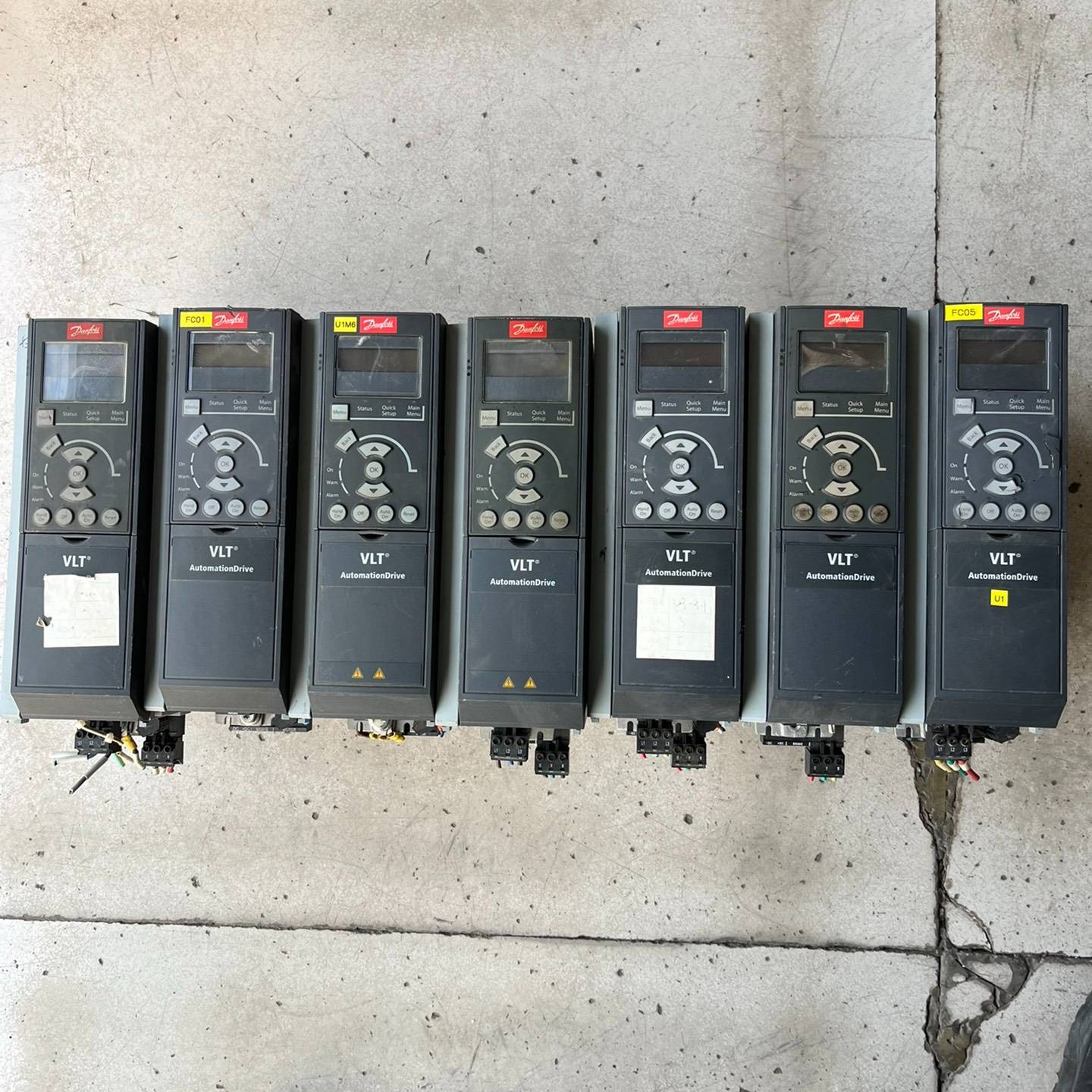 丹佛斯FC312变频器1.1KW 1.5KW议价 维修！！！