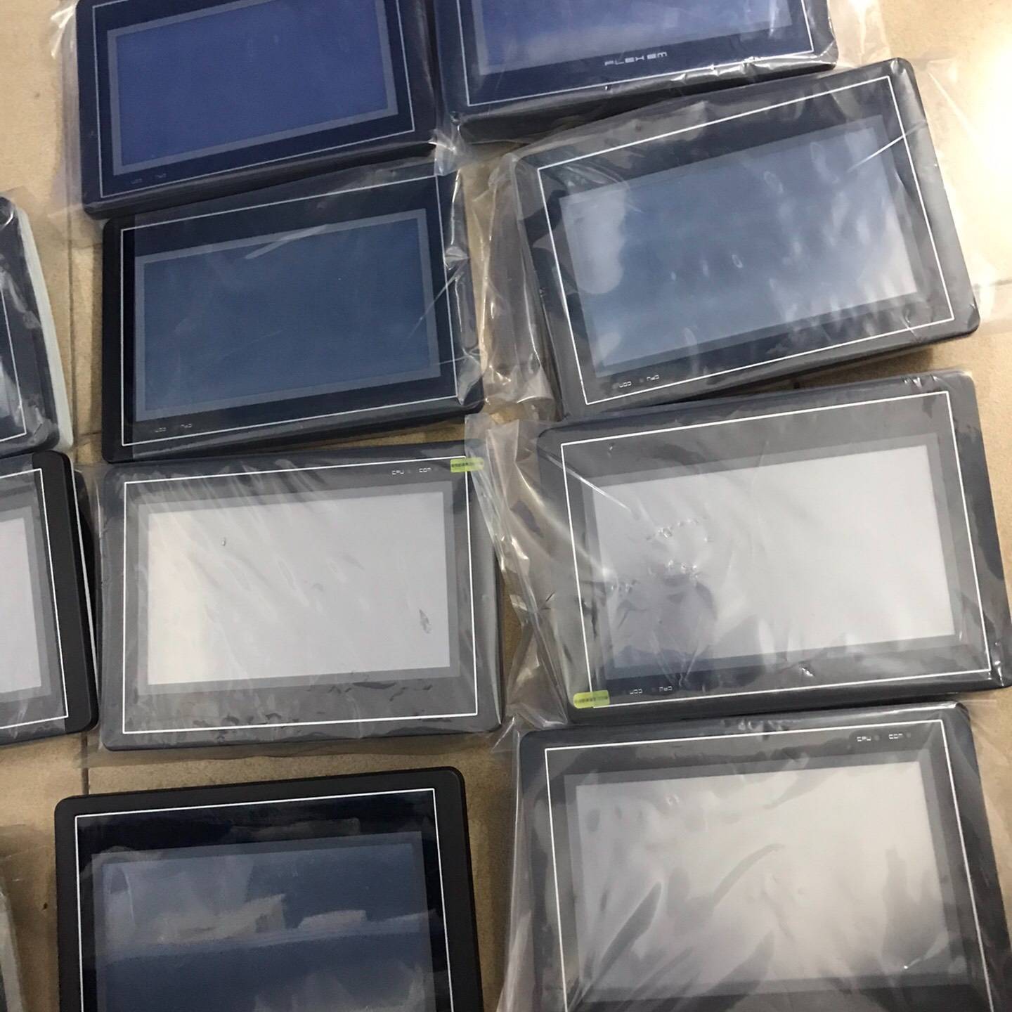 繁易触摸屏FE4070C-B，九成新议价 维修！！！