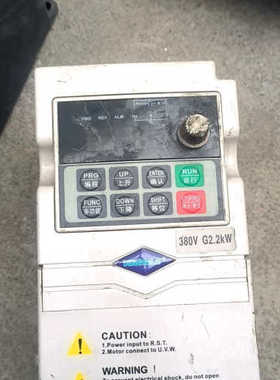 上海维盾变频器，2.2千瓦成色好VFD6900-G2R2议价也可维修